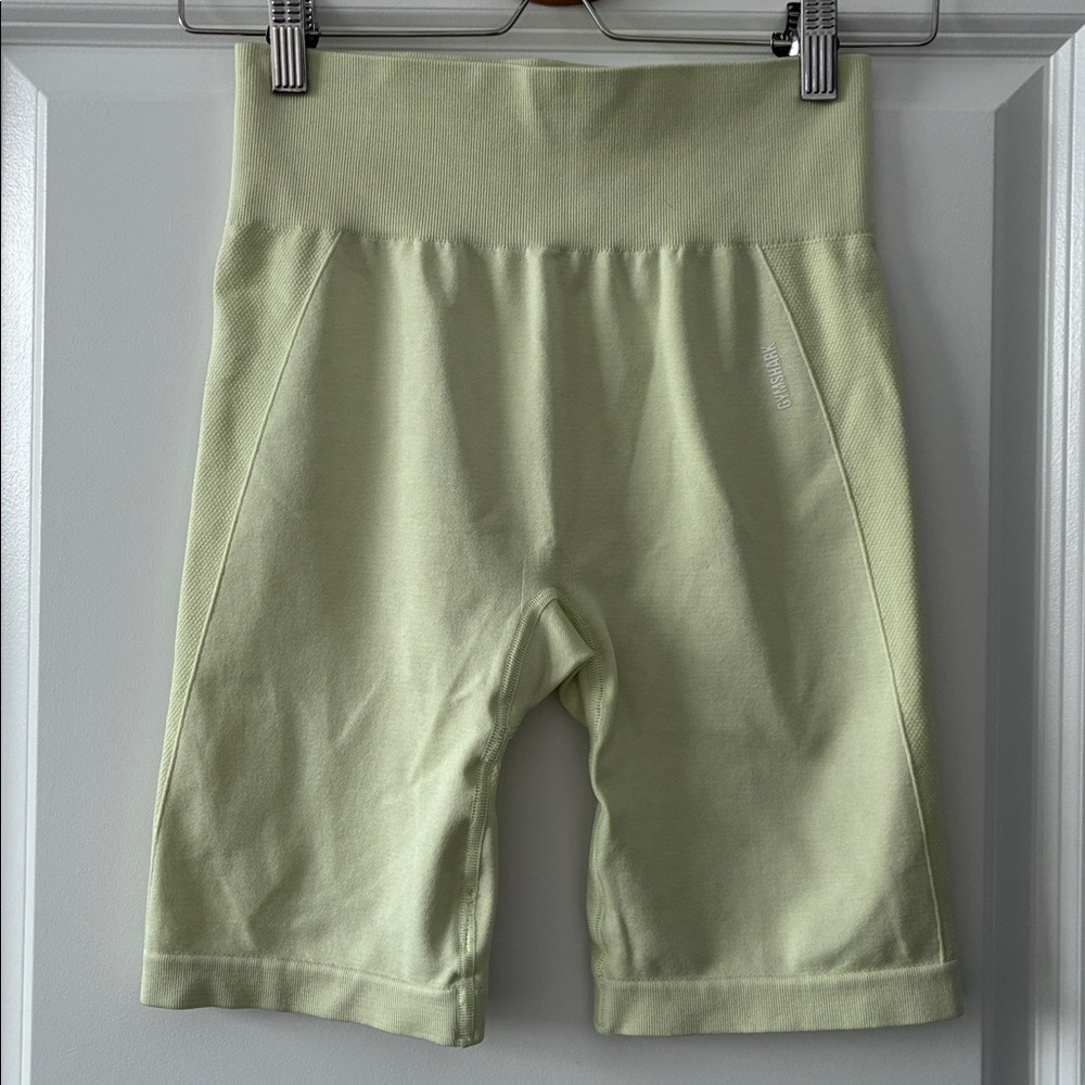 Gymshark Size M Flex Cycling Shorts - Light Green - Picture 3 of 7